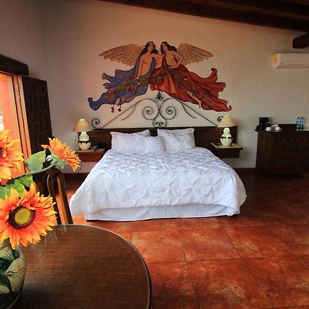 Villa San Jose Hotel & Suites Morelia Extérieur photo