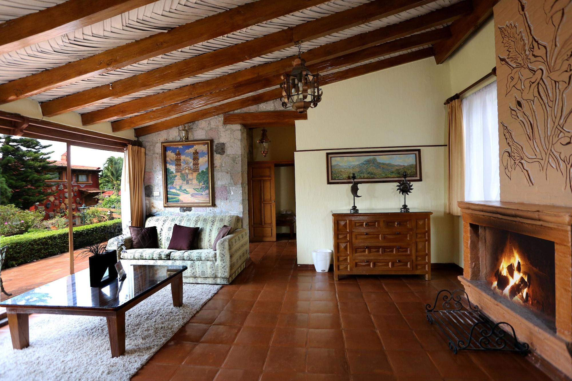Villa San Jose Hotel & Suites Morelia Extérieur photo