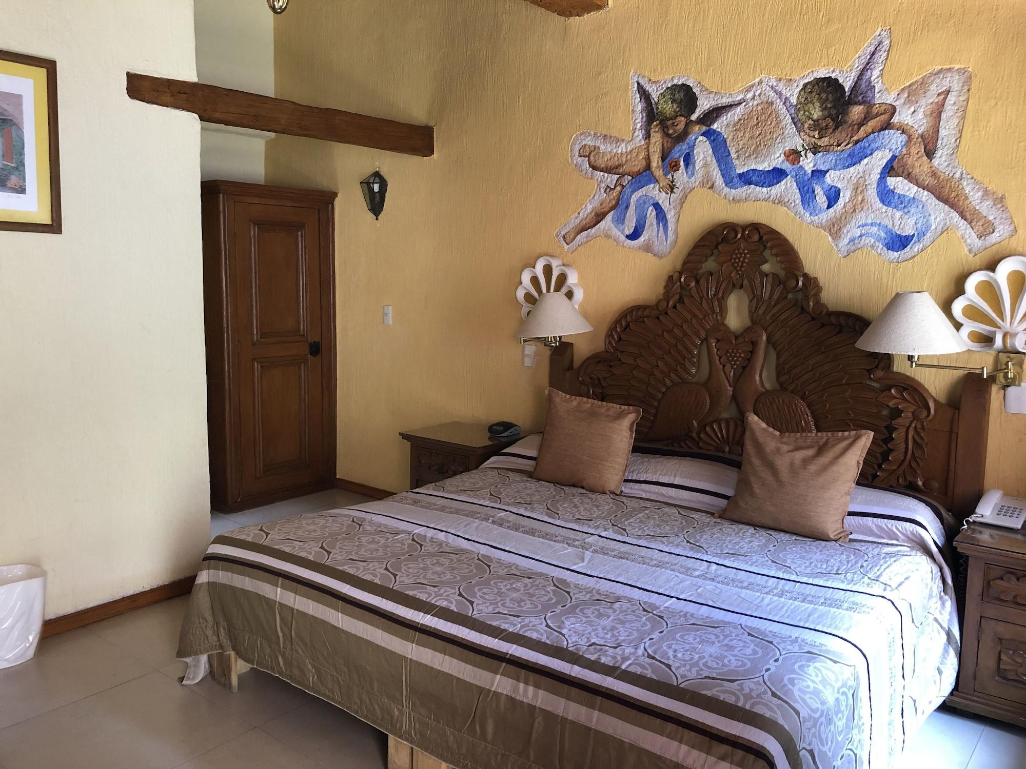 Villa San Jose Hotel & Suites Morelia Extérieur photo
