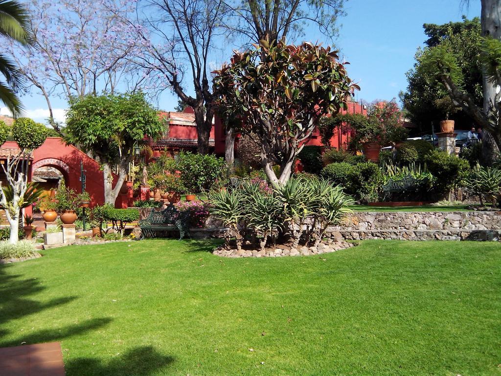 Villa San Jose Hotel & Suites Morelia Extérieur photo