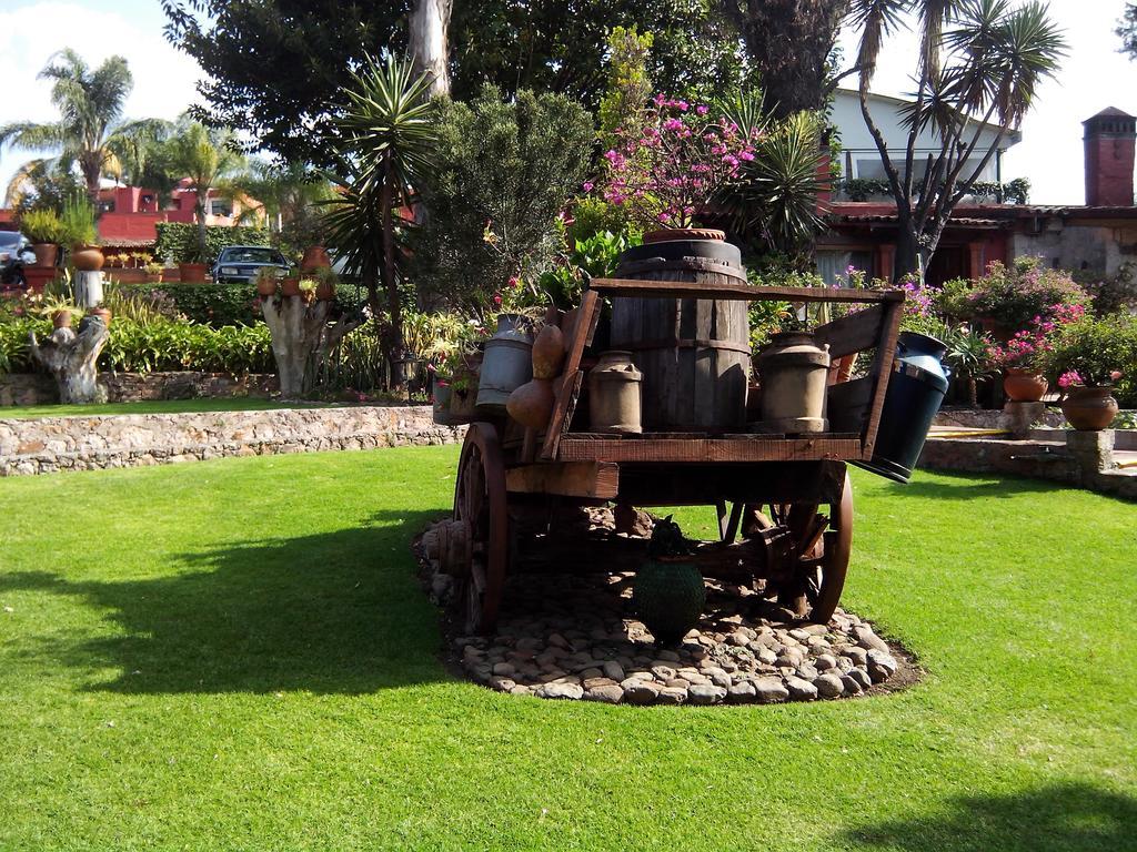 Villa San Jose Hotel & Suites Morelia Extérieur photo