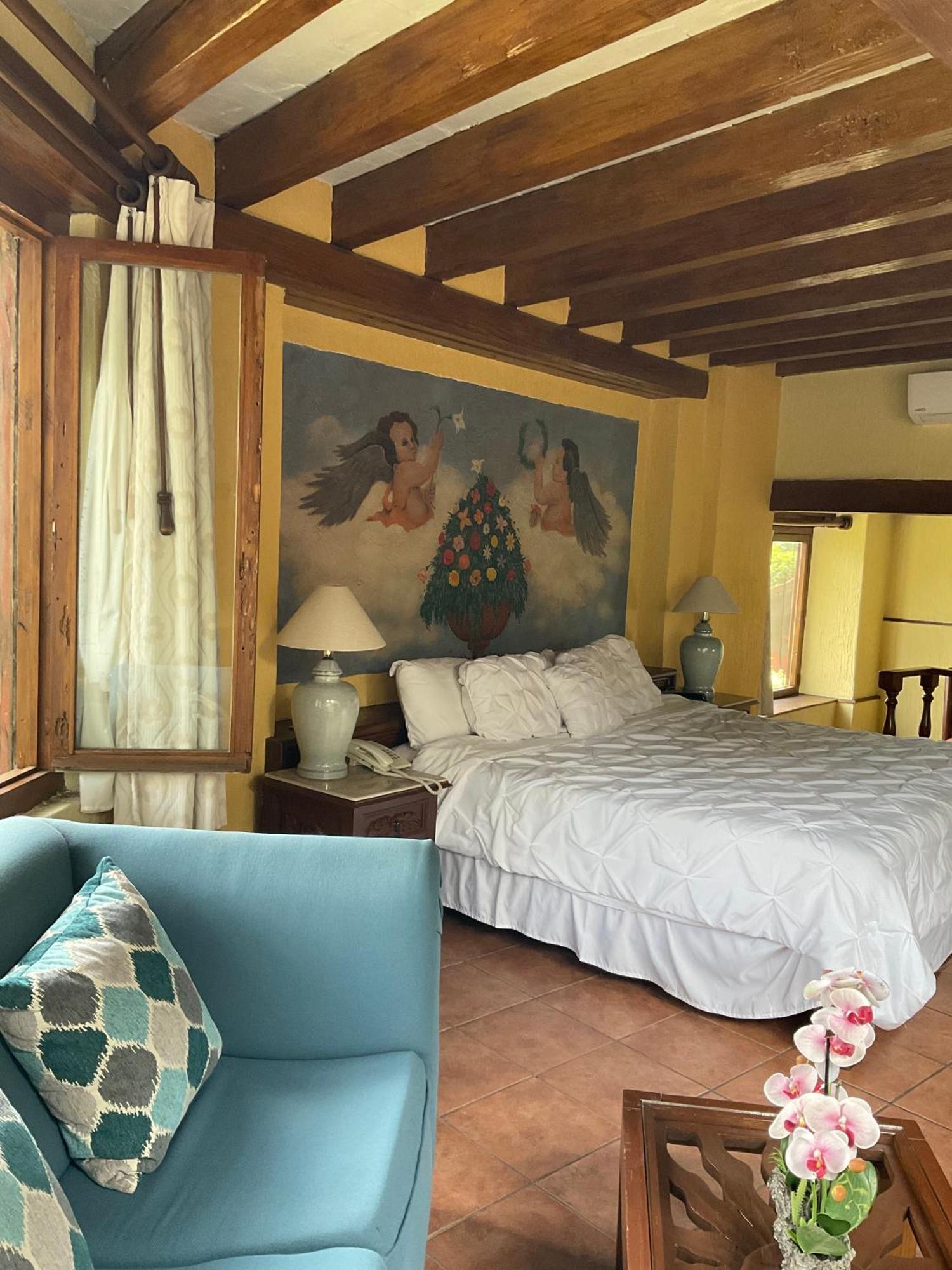 Villa San Jose Hotel & Suites Morelia Extérieur photo
