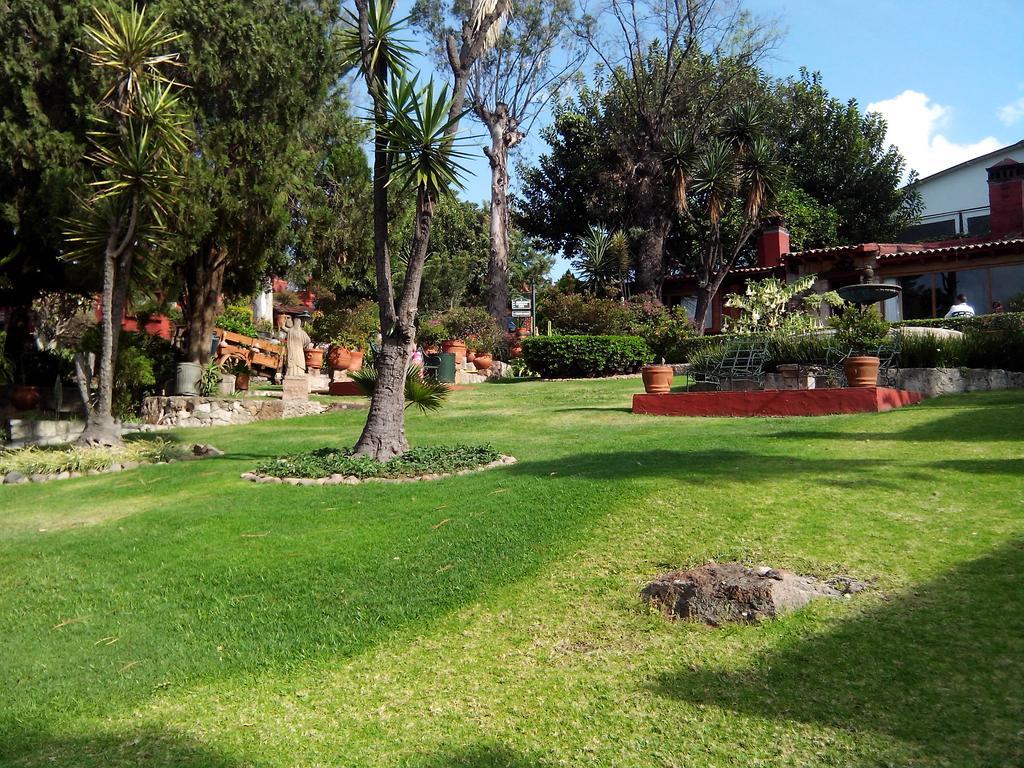 Villa San Jose Hotel & Suites Morelia Extérieur photo