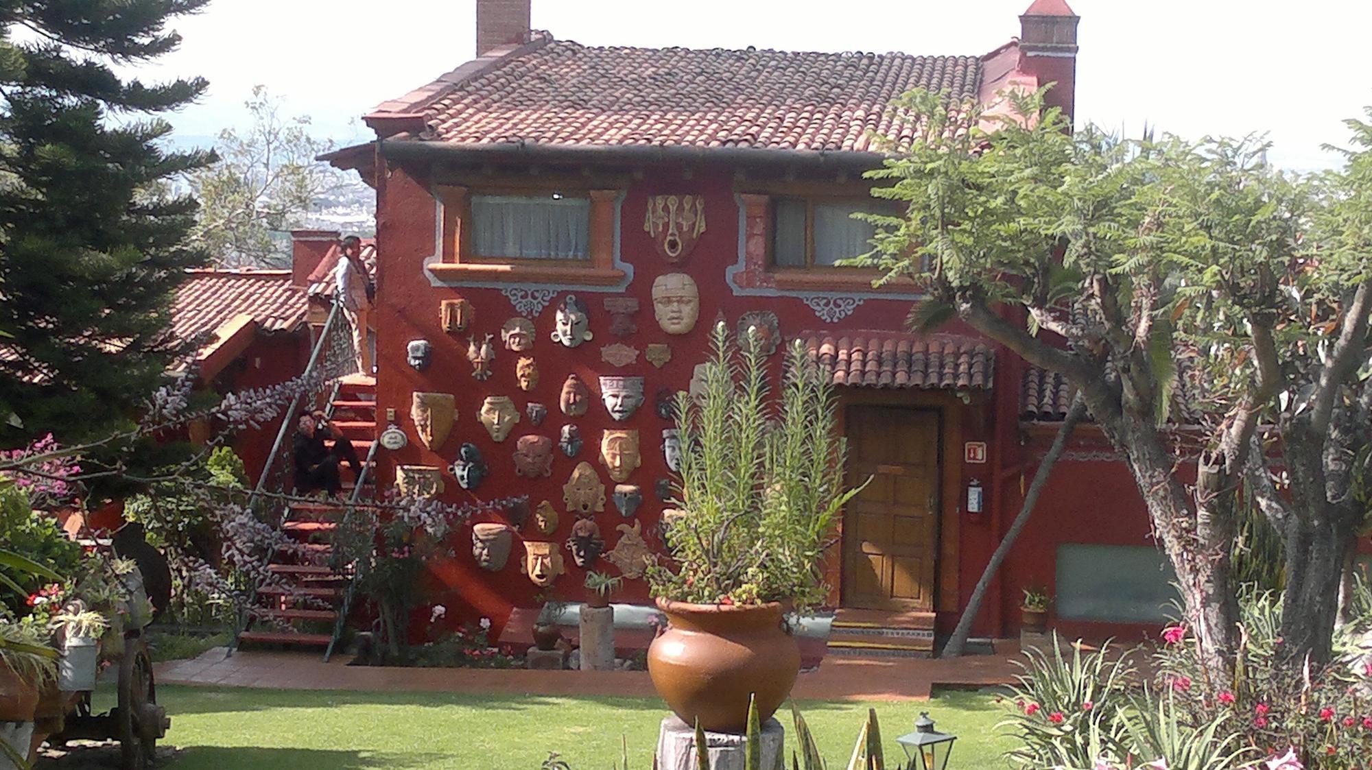 Villa San Jose Hotel & Suites Morelia Extérieur photo