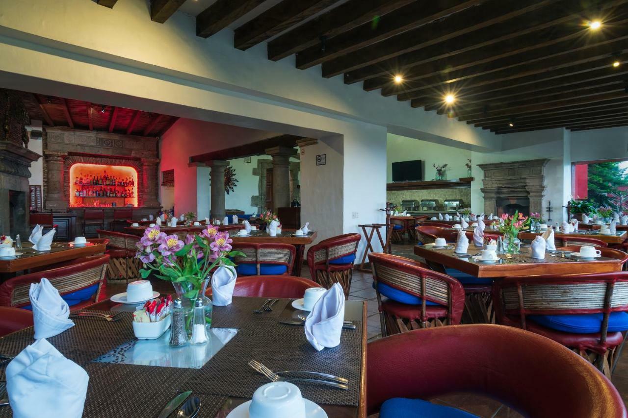 Villa San Jose Hotel & Suites Morelia Extérieur photo